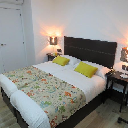 Living Sevilla Apartments Hercules ภายนอก รูปภาพ
