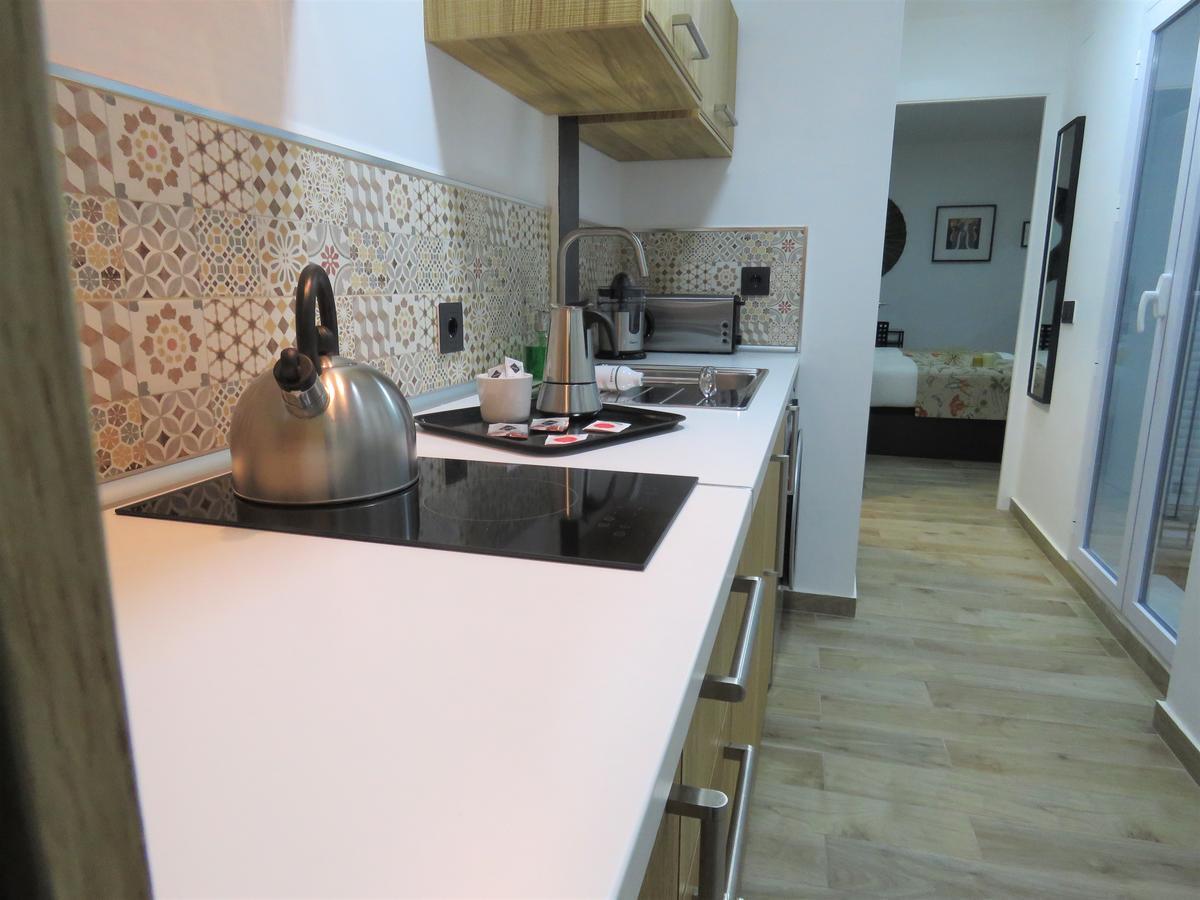 Living Sevilla Apartments Hercules ภายนอก รูปภาพ